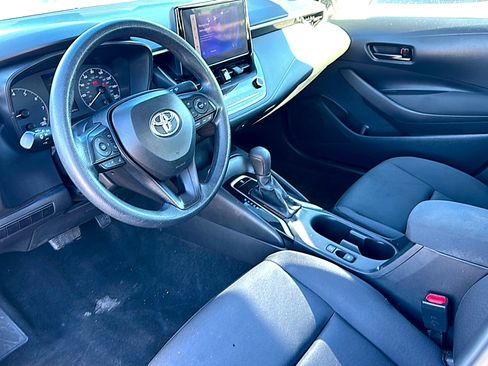 Used 2024 Toyota Corolla LE image 12