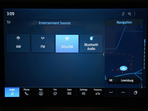 Used 2024 Ford F150 XLT w/ Mobile Office Package image 22