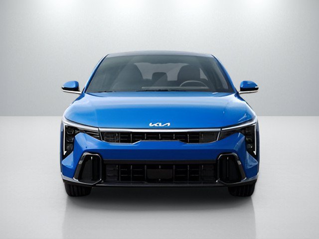 Certified 2025 Kia K4 GT-Line w/ GT-Line Sunroof Package FWD image 2
