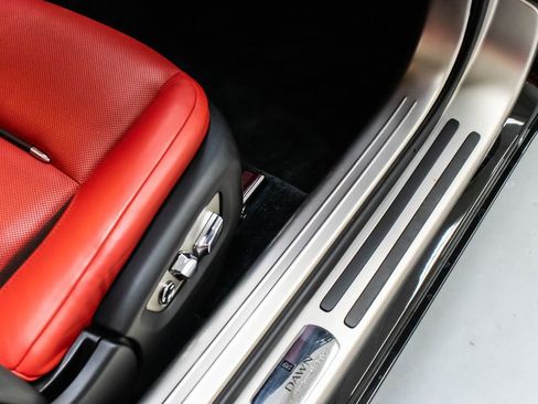Used 2020 Rolls-Royce Dawn RWD image 48
