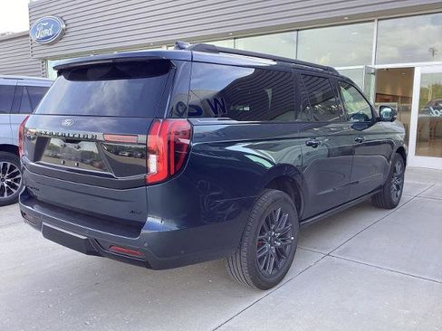Certified 2025 Ford Expedition Max Platinum w/ Stealth Performance Package AWD/4WD image 3