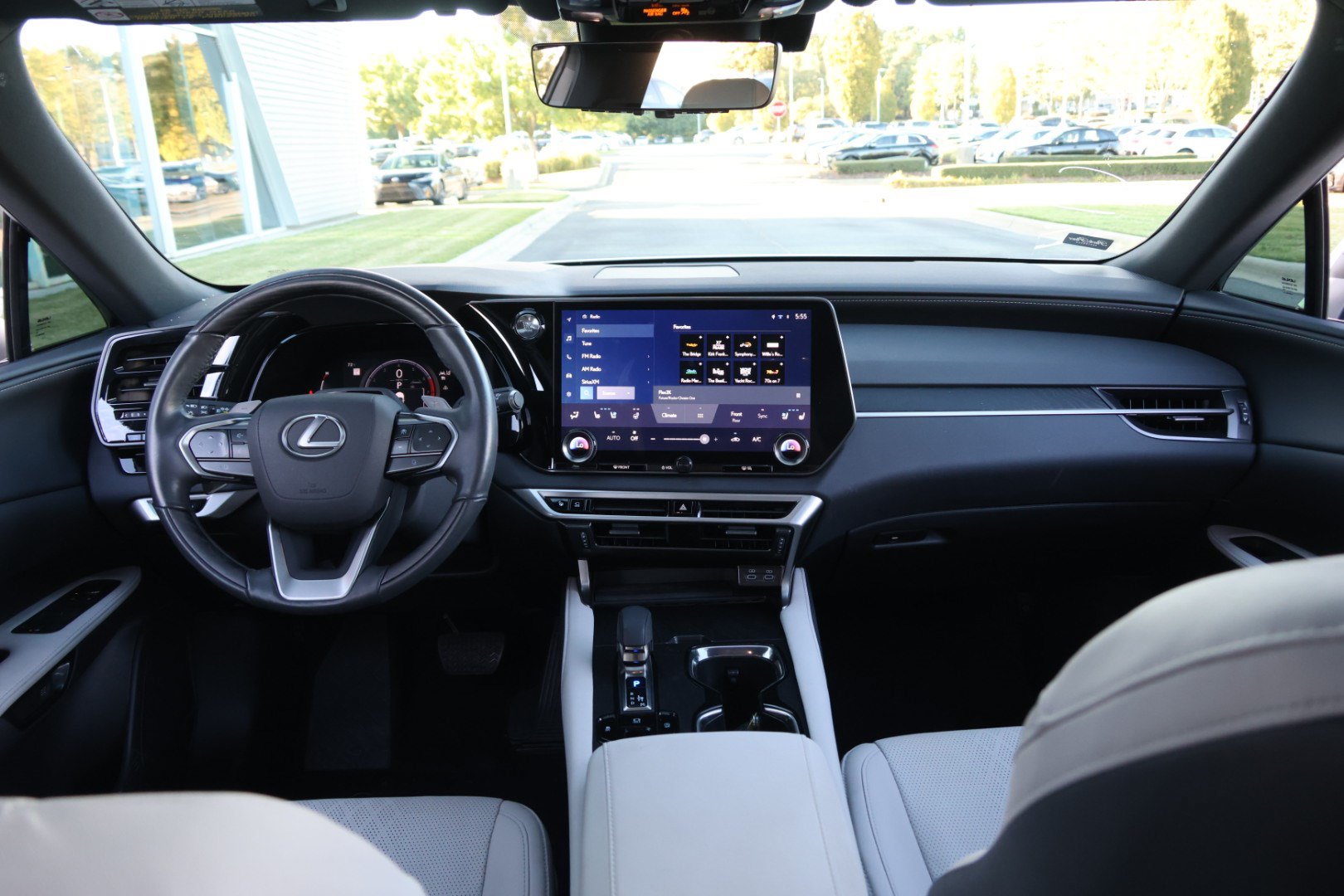 Used 2024 Lexus RX 350 Premium Plus w/ Convenience Package FWD image 28