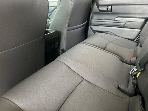 Certified 2025 Toyota Tacoma SR5 image 12