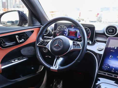 Used 2024 Mercedes-Benz C 300 Sedan image 14