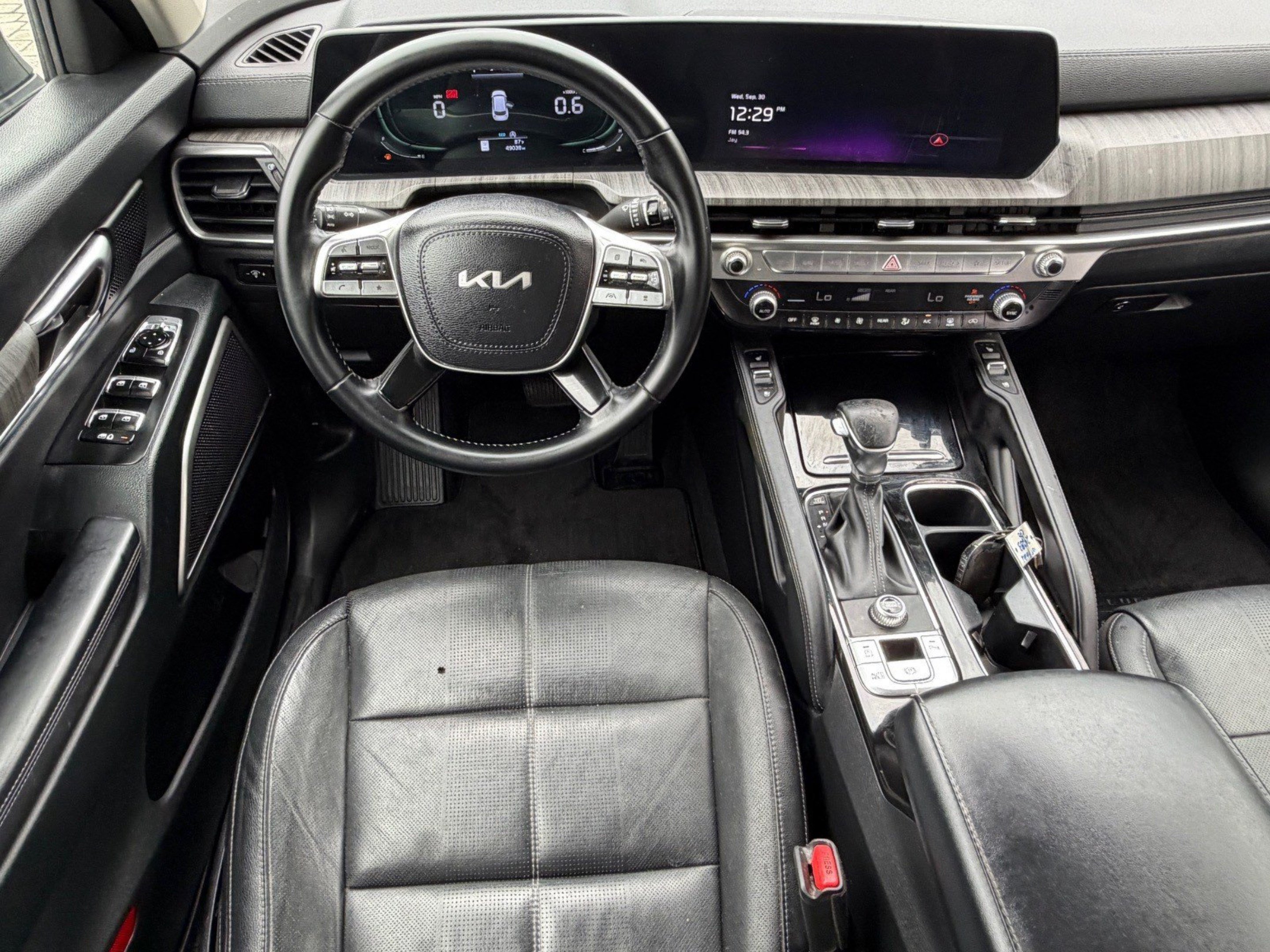 Used 2024 Kia Telluride EX FWD image 30