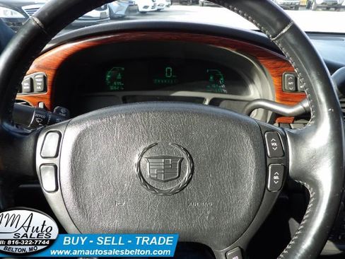 Used 2004 Cadillac De Ville Hearse image 10