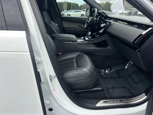 Used 2023 Land Rover Range Rover Sport SE Dynamic image 13