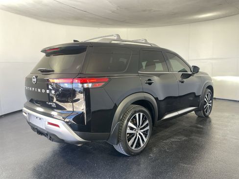 Certified 2024 Nissan Pathfinder Platinum w/ Cargo Package image 8