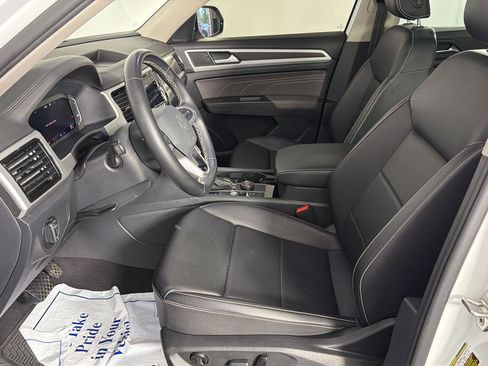 Used 2023 Volkswagen Atlas SE w/ Panoramic Sunroof Package AWD/4WD image 25