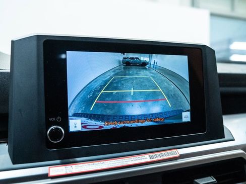 Used 2025 Toyota 4Runner SR5 image 26