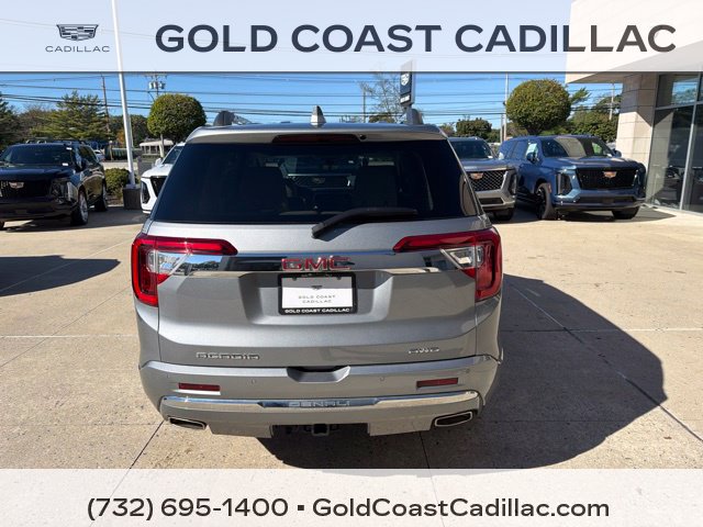 Used 2023 GMC Acadia Denali w/ Denali Technology Package AWD/4WD image 3