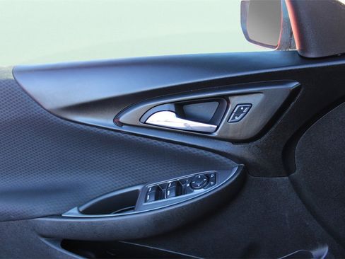 Used 2024 Chevrolet Malibu LT image 21