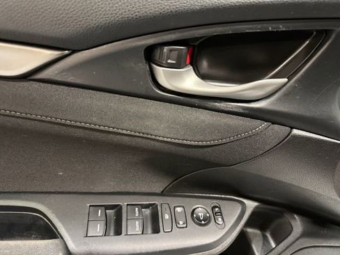 Used 2019 Honda Civic EX image 20
