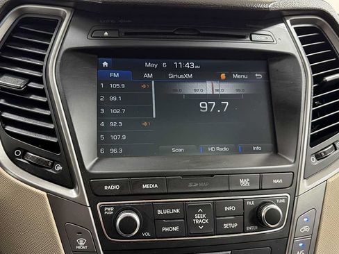 Used 2018 Hyundai Santa Fe Sport w/ 2.4L Tech Package 04 FWD image 18