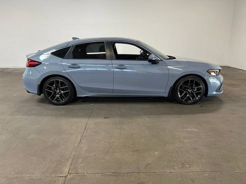 Used 2023 Honda Civic Sport Touring image 2