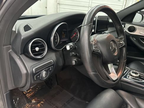 Used 2018 Mercedes-Benz C 300 Sedan image 13