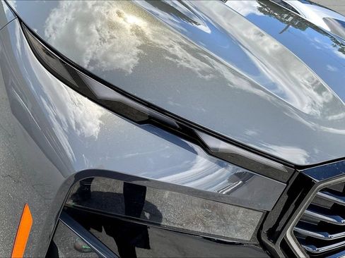 Used 2023 BMW XM AWD/4WD image 30