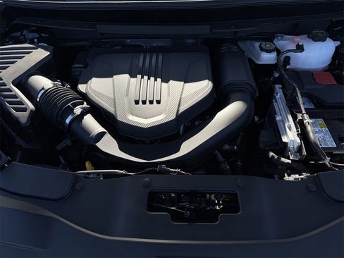 New 2026 Chevrolet Traverse Z71 w/ Enhanced Driving Package image 30