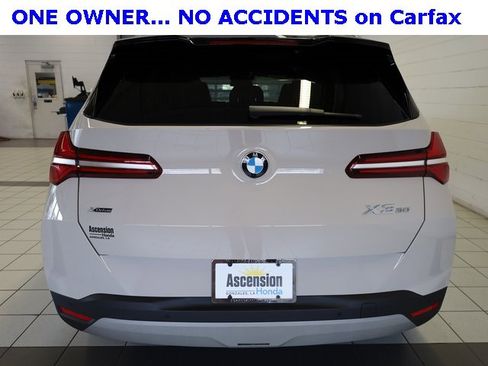 Used 2025 BMW X3 xDrive30i w/ Premium Package image 13