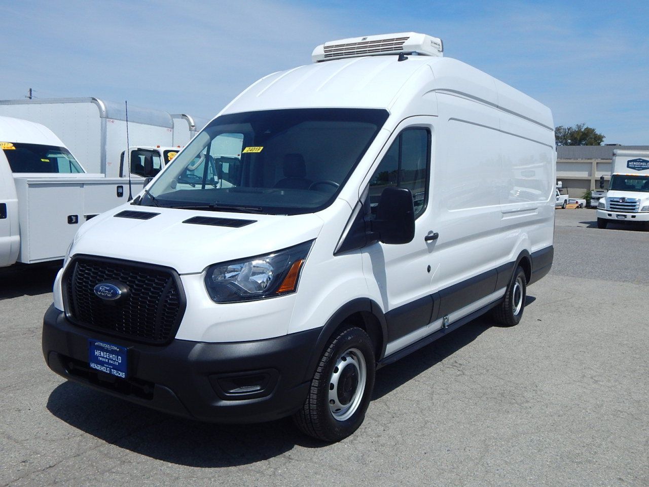Used 2023 Ford Transit 250 148 High Roof Extended w/ Load Area Protection Package RWD image 1