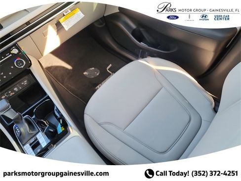 New 2025 Hyundai Tucson SEL image 12