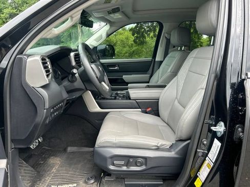 Used 2023 Toyota Tundra Limited w/ TRD Off-Road Package AWD/4WD image 19
