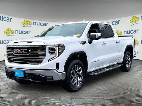 Used 2023 GMC Sierra 1500 SLT w/ SLT Premium Package AWD/4WD image 3