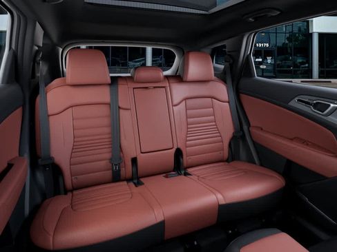 New 2026 Kia Sportage SX AWD/4WD image 16