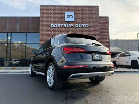 Used 2018 Audi Q5 2.0T Premium Plus w/ Premium Plus Package image 4