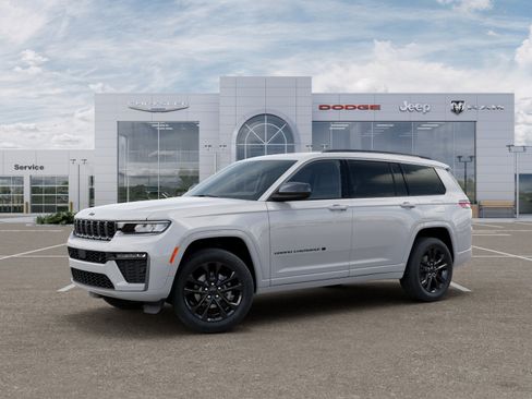 New 2026 Jeep Grand Cherokee L Limited AWD/4WD image 29