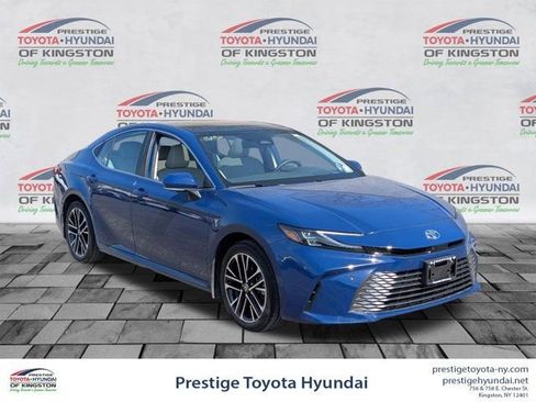 Used 2026 Toyota Camry XLE w/ Premium Plus Package AWD/4WD image 1