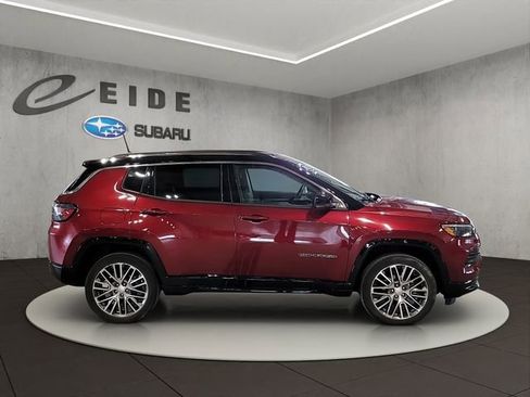 Used 2022 Jeep Compass Limited w/ Elite Group image 5