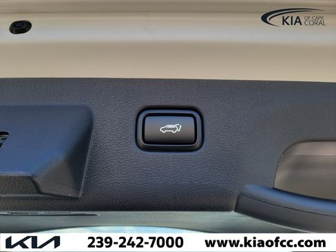 New 2026 Kia Sportage X-Line w/ X-Line Technology Package AWD/4WD image 12
