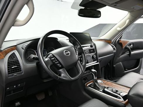 Used 2024 Nissan Armada SL w/ Captain's Chairs Package RWD image 14