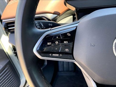 Certified 2023 Volkswagen ID.4 Pro RWD image 17