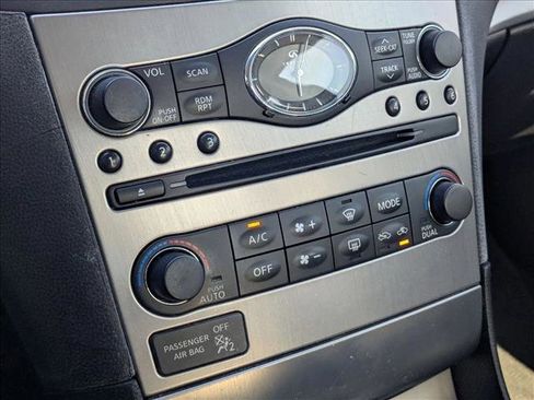 Used 2010 INFINITI G37 Sport image 15