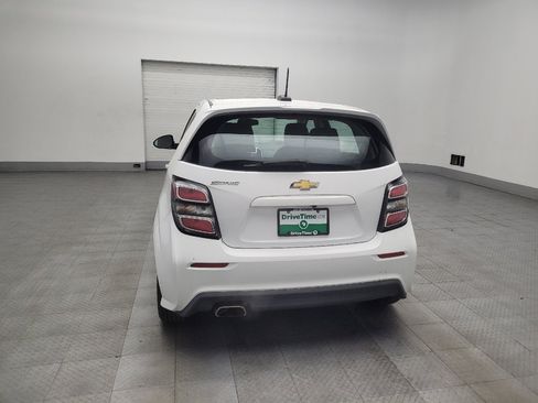 Used 2017 Chevrolet Sonic LT image 6