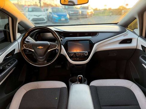 Used 2019 Chevrolet Bolt LT image 12