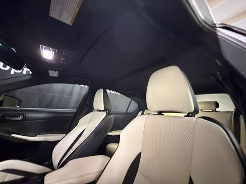 Used 2022 Lexus IS 350 F Sport image 16