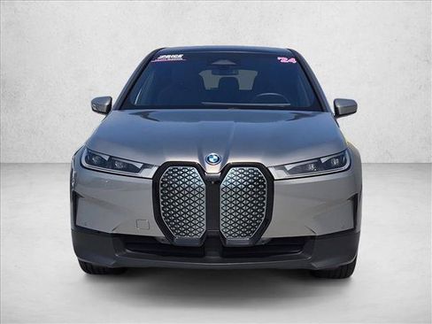 Used 2024 BMW iX xDrive50 w/ Convenience Package AWD/4WD image 2