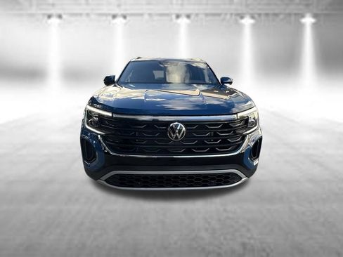 Used 2026 Volkswagen Atlas Cross Sport SE FWD image 9