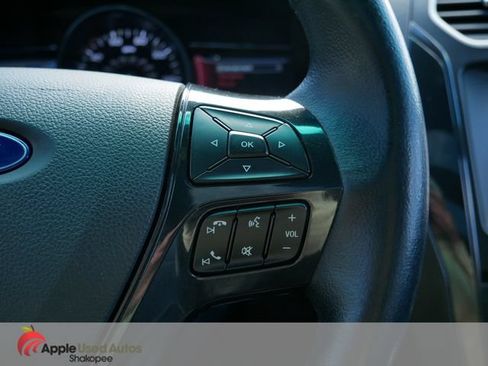 Used 2016 Ford Explorer XLT w/ Equipment Group 202A AWD/4WD image 20