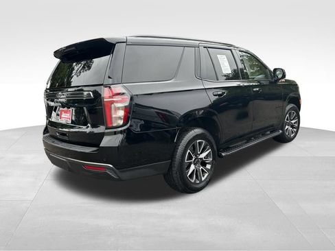 Used 2022 Chevrolet Tahoe Z71 w/ Luxury Package image 7