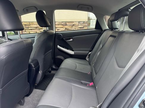 Used 2014 Toyota Prius Four FWD image 12