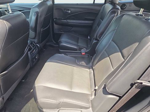 Certified 2021 Honda Pilot Elite image 34