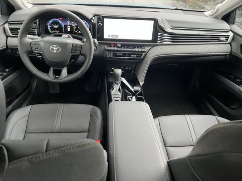 New 2026 Toyota Camry XLE image 18