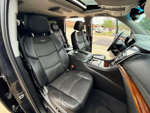 Used 2015 Cadillac Escalade Premium AWD/4WD image 14