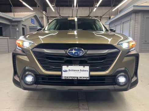 Certified 2025 Subaru Outback Premium w/ Popular Package #1A image 2