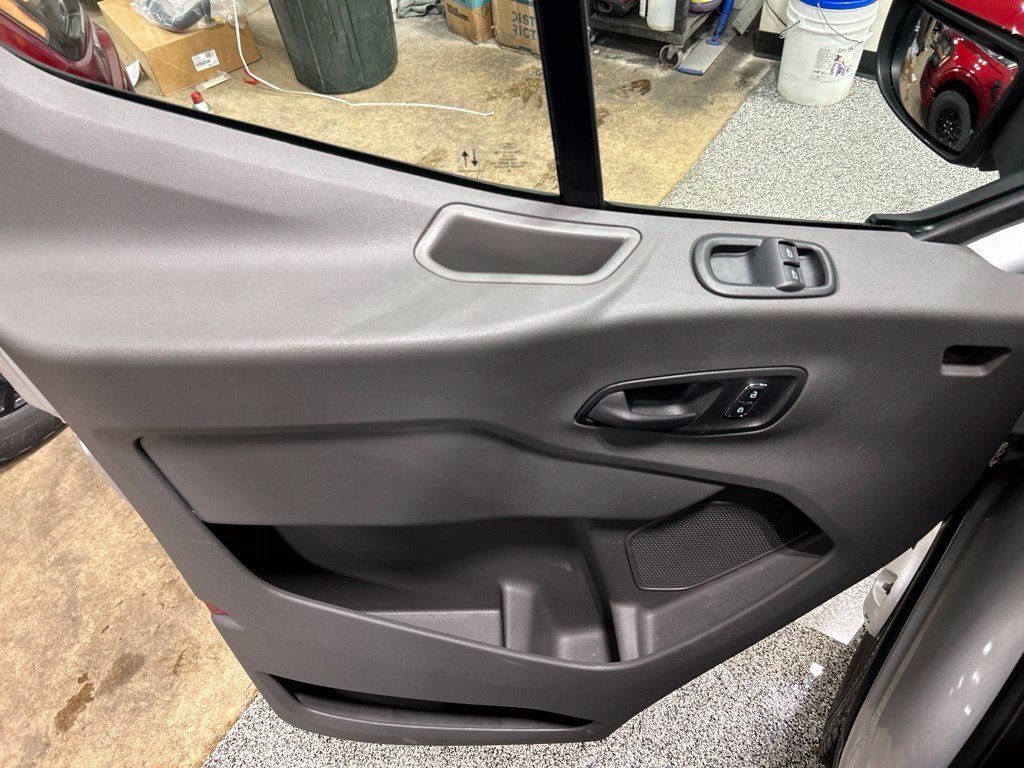 Used 2026 Ford Transit 350 XLT AWD/4WD image 14