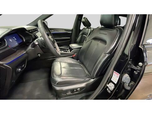Used 2023 Jeep Grand Cherokee L Overland AWD/4WD image 13